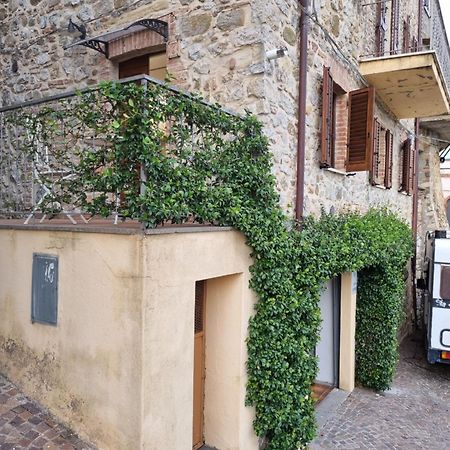 Bed & Basta Hotel Allerona Exterior foto